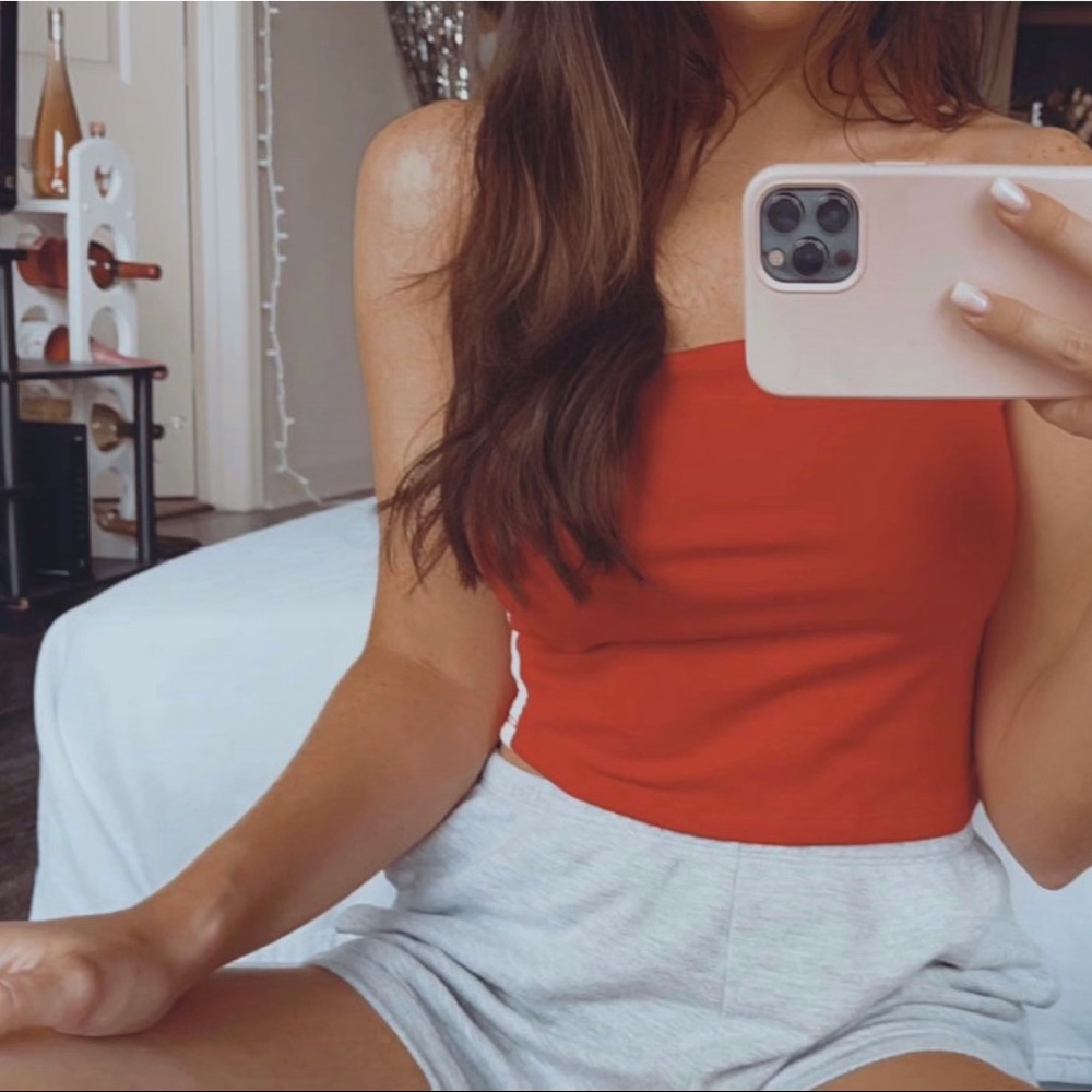 Red Tube Top - Picture 4 of 4